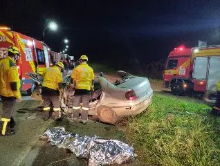 Motorista de 24 anos morre em grave acidente na BR-470 - 2