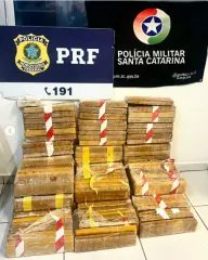 Mulheres são presas com 93kg de maconha na BR-101 - 2