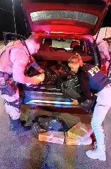 Mulheres são presas com 93kg de maconha na BR-101 - 1