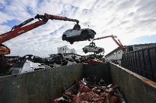 Governo do Estado inicia segunda etapa da Operação Limpa Pátios do Detran/SC - 2