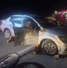 Enfermeira de Brusque presta apoio em acidente grave na Jorge Lacerda - 2