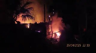 Homem é preso após colocar fogo na própria casa com a esposa e os três filhos dentro - 2