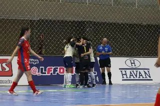 Barateiro vence fora de casa e segue firme na Liga Feminina - 3