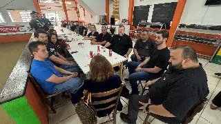 Deputada Paulinha visita Brusque e Guabiruba para fortalecer o Podemos na região - 5