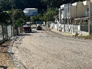 Programa de Parceria Comunitária inicia a pavimentação de mais uma via - 4