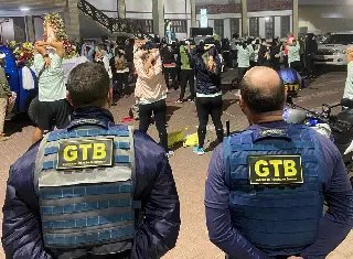Peregrinação de fé passa por Brusque com apoio da Guarda de Trânsito - 4