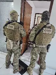 (VÍDEO) Facção catarinense é alvo de operação em 3 estados - 4