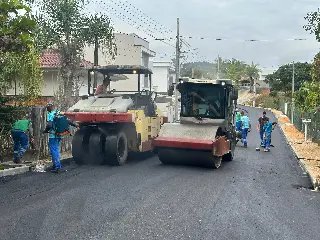 Limeira ganha nova rua asfaltada com entrega de João Fernando Giosele - 3