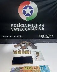 Homem armado invade apartamento da ex e tenta matar atual companheiro - 2