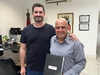 André Vechi embarca para missão internacional e Deco assume Prefeitura - 2