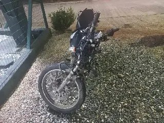 Colisão entre carro e moto deixa dois feridos na SC-410 - 2