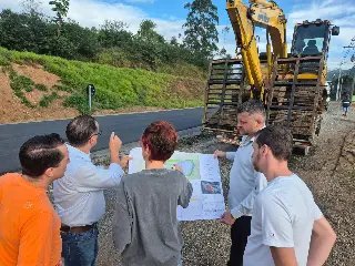 Obras no terreno da futura subestação da Celesc têm início em Botuverá - 2