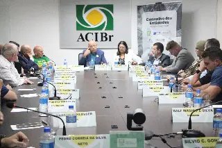 (VÍDEO) Reunião na ACIBr debate ações voltadas à população em situação de rua - 1