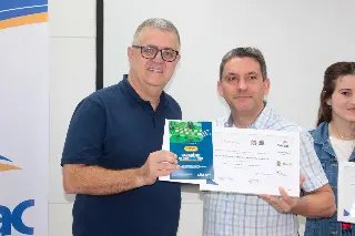(VÍDEO) Sindilojas apresenta pesquisa e premia vitrines de Páscoa 2025 - 6