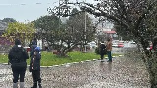 Primeira neve do ano é registrada em Santa Catarina nesta quinta-feira - 3