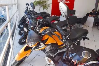 Honda comemora produção global acumulada de 500 milhões de motocicletas - 3