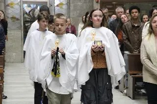 Imagem de Nossa Senhora Aparecida é restaurada e coroada no Caminho das Virtudes - 6