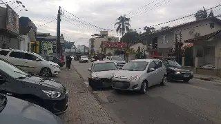 Colisão entre dois carros é registrada no Guarani - 1