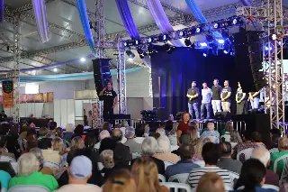 Tarde da Melhor Idade leva alegria e animação à 10ª Festa da Integração de Guabiruba - 1