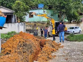 Nova rede de água reforça abastecimento no bairro Primeiro de Maio - 2