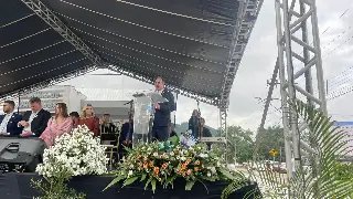 (VÍDEO) Guabiruba comemora 63 anos com desfile cívico e presença de autoridades - 3