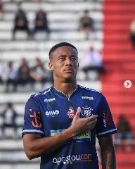 Brusque fecha janela com três reforços e uma saída confirmada - 2