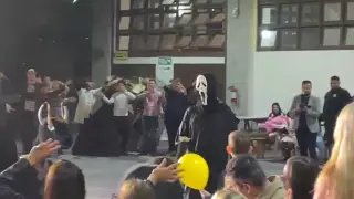 Mesmo com chuva e frio, 3º Arraiá Solidário esquenta corações no Pavilhão da Fenarreco - 15
