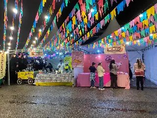 Mesmo com chuva e frio, 3º Arraiá Solidário esquenta corações no Pavilhão da Fenarreco - 1