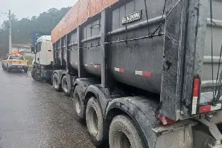 Acidente em Botuverá deixa três pessoas feridas - 1