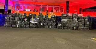 Maior apreensão do ano: 9,4 toneladas de maconha são encontradas em caminhões na BR-282 - 2