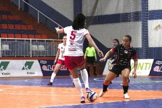 Barateiro vence a ADTB pela Liga Feminina de Futsal - 3