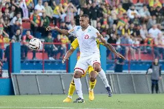 Brusque acerta a trave e tem gol anulado, mas não sai do empate - 2