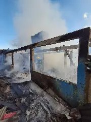 Incêndio deixa rastro de destruição e afeta mais de 20 moradores - 5