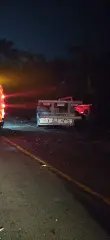 Motorista fica gravemente ferido após colisão entre carro e caminhão - 1