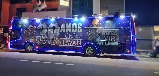 Havan leva alegria às ruas com passeio no estilo Carreta Furacão - 1