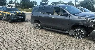 (VÍDEO) Fuga de motorista leva à recuperação de camioneta furtada - 3