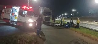 Mais uma vítima na BR-470: jovem de 23 anos morre em acidente com carreta - 2