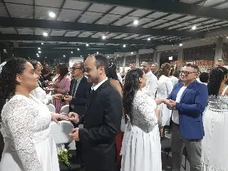 Brusque celebra união de 47 casais em recorde de Casamento Coletivo - 3