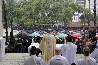 Mais de 3 mil participam da solenidade de Corpus Christi em Brusque - 1