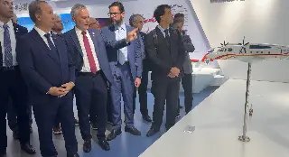 Jorginho visita fábrica na China e negocia polo aeronáutico para SC - 1