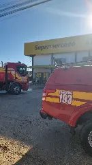 Incêndio em supermercado exige 8 mil litros de água e ação rápida dos bombeiros - 5