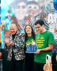Havan inaugura megaloja de número 182 com presença de Luciano Hang e família - 4