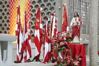 Sagrado Coração de Jesus é celebrado com missa solene - 3