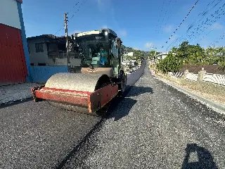 Mais duas vias são finalizadas no Programa de Pavimentação Comunitária - 2