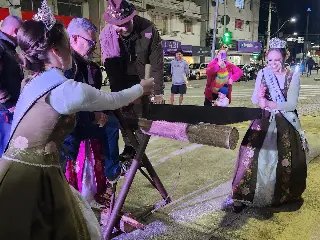 Contagem regressiva para a 38ª Fenarreco começa com festa na praça Barão de Schneeburg - 6