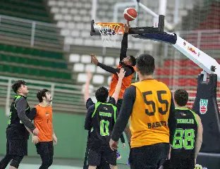 Confrontos do basquete e bocha dos Jacobs agitam a noite - 8