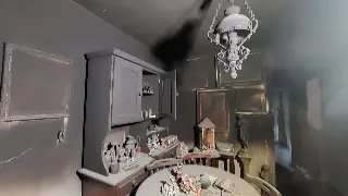 (VÍDEO) Bombeiros controlam incêndio em apartamento no 11º andar - 1