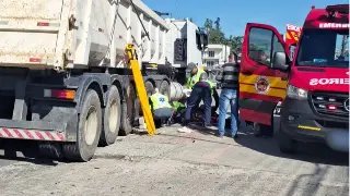 Bombeiros dão mais detalhes de acidente na Antônio Heil - 2