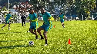 Brusque FC realiza treino técnico e tático no CT do América - 1