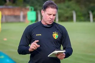 Treinador Bernardo Franco realiza primeiro treino no Brusque FC - 2